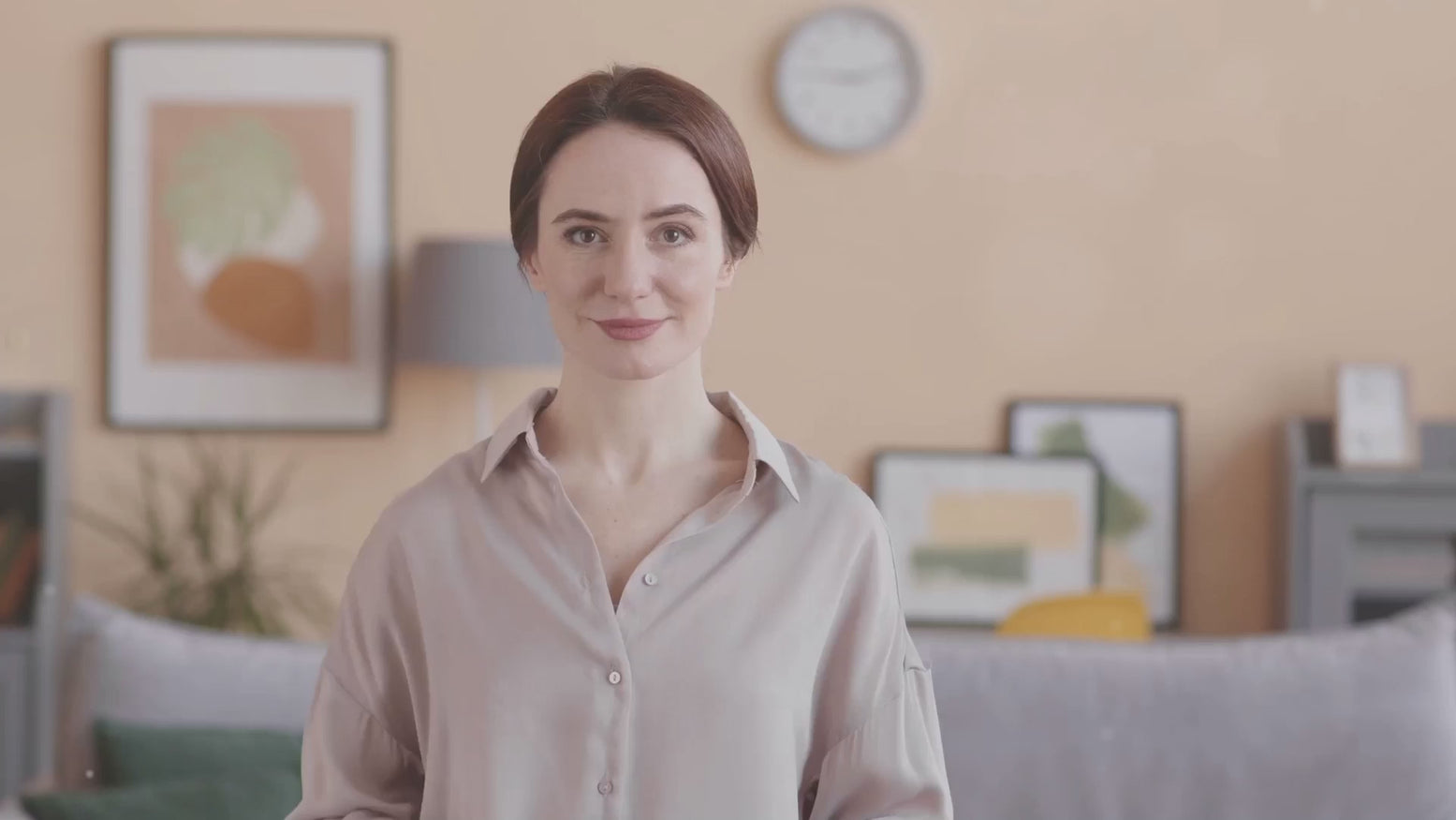 <span class='visually-hidden'>Load video: </span>1